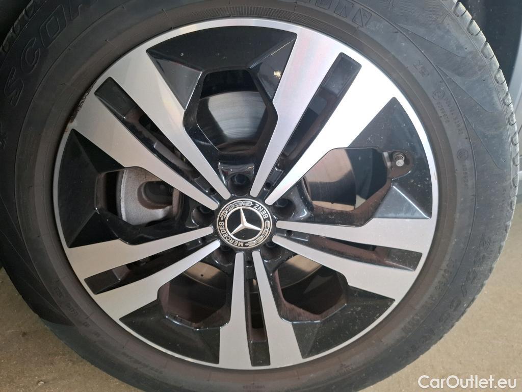  Mercedes  GLA MERCEDES-BENZ  / 2023 / 5P / SUV  250 e Business Line DCT #8