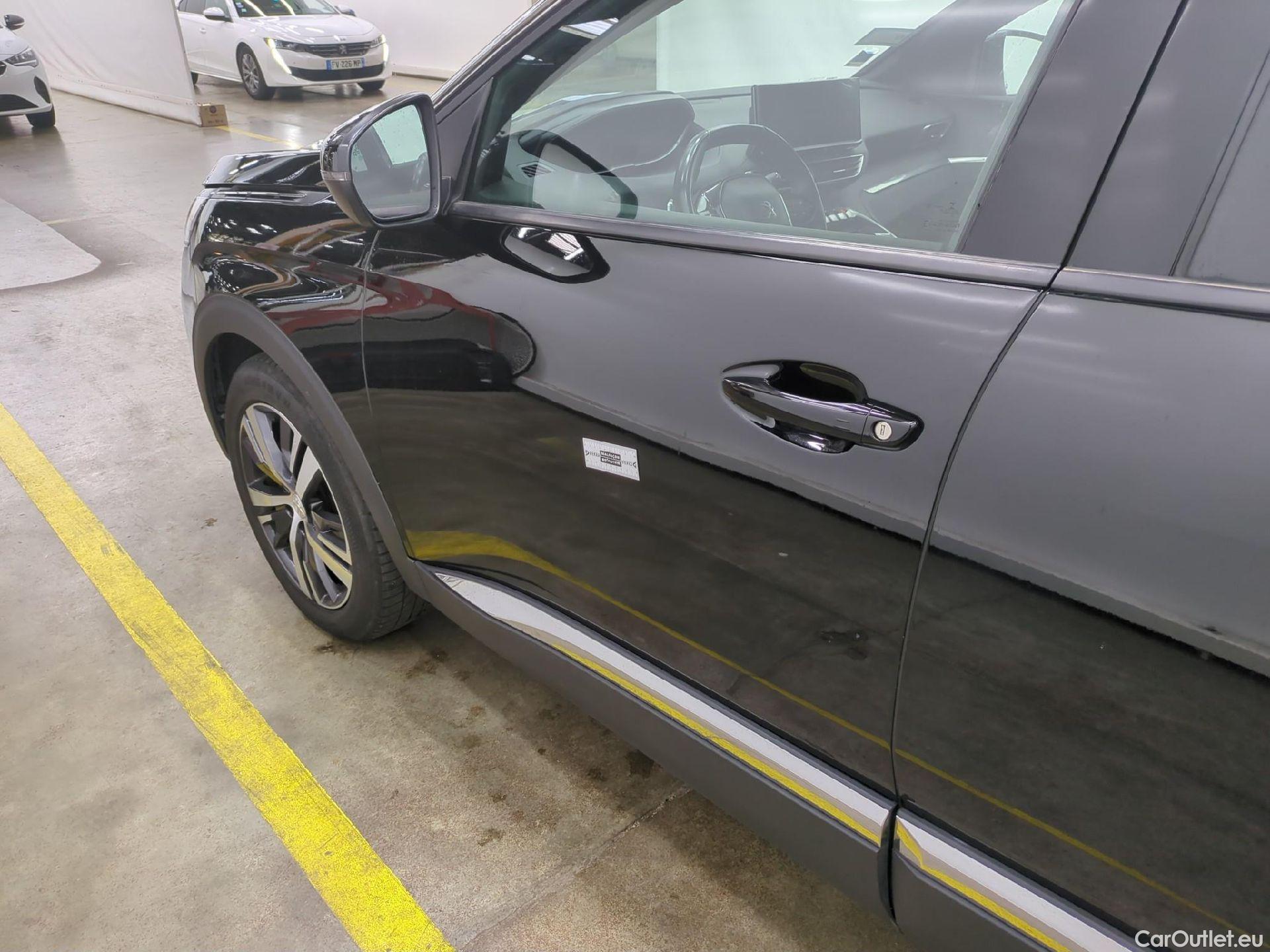  Peugeot  5008  Allure Pack 1.5 HDi 130CV BVA8 7 Sieges E6d #23