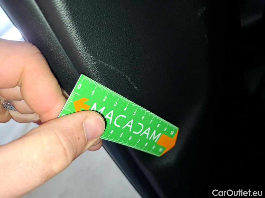  Hyundai  Tucson HYUNDAI  / 2020 / 5P / SUV 1.6 HYBRID 230 BUSINESS #13