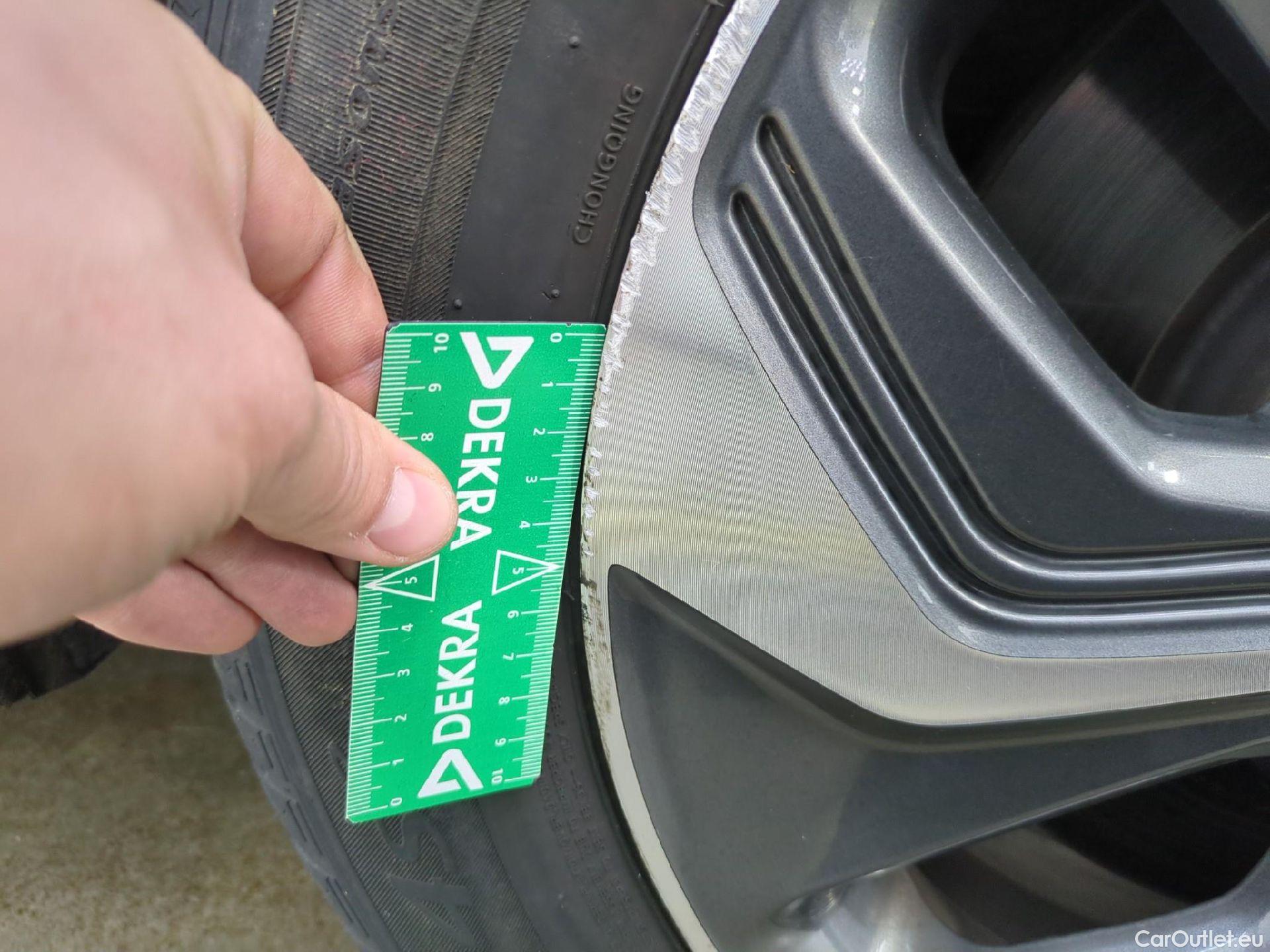  Hyundai  Konna Kona Business Hybrid 2WD 1.6 GDI 140CV BVA6 E6d #16