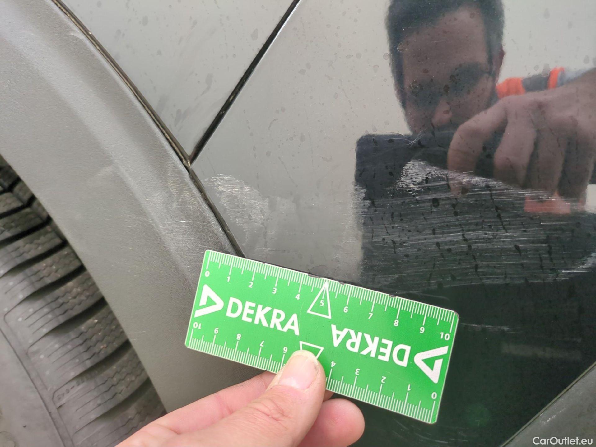  Peugeot  5008  Allure Pack 1.5 HDi 130CV BVA8 7 Sieges E6d #41