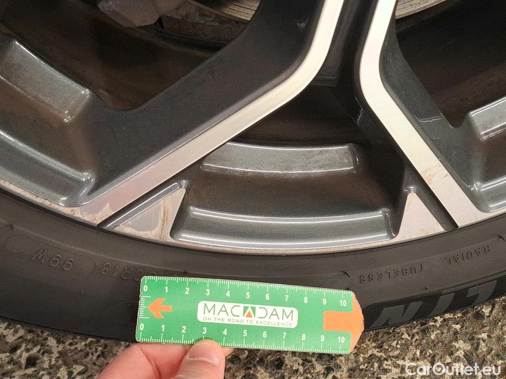  Bmw  X2 Série  sDrive 18i Lounge 1.5 135CV BVA7 E6d #10