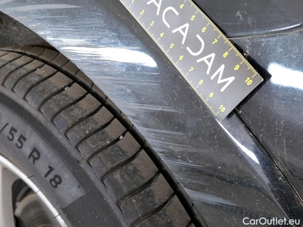  Audi  Q3  35 TFSI Design luxe 1.5 TFSI 150CV BVA7 E6dT #61