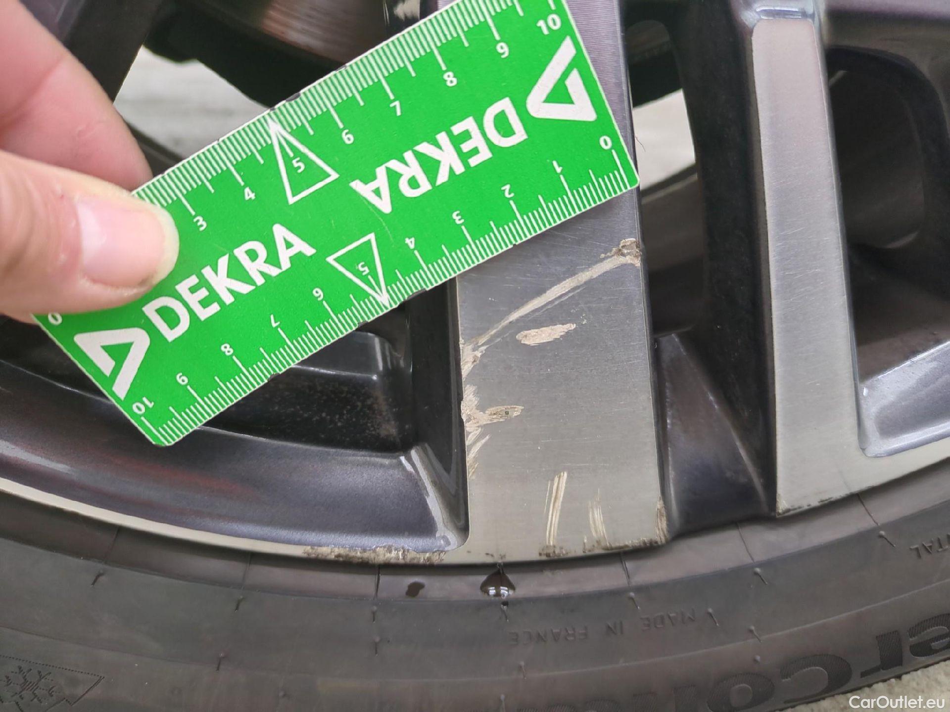  Peugeot  5008  Allure Pack 1.5 HDi 130CV BVA8 7 Sieges E6d #6