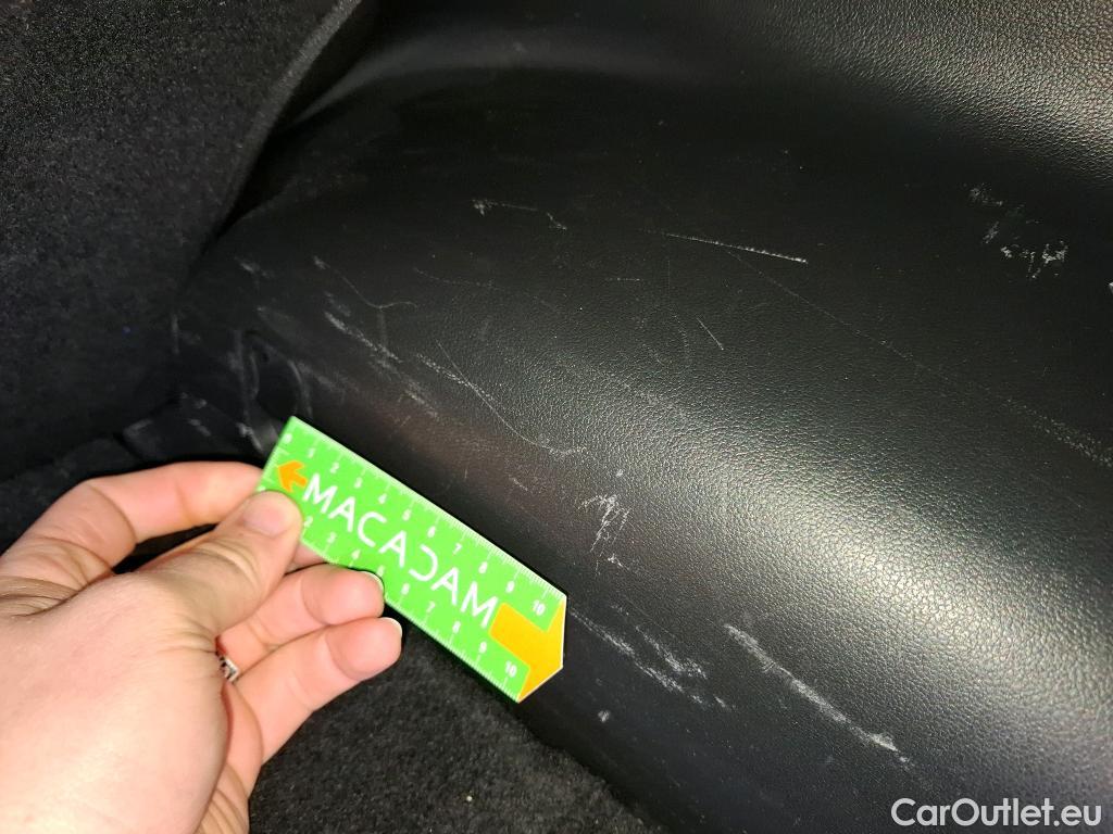  Hyundai  Tucson HYUNDAI  / 2020 / 5P / SUV 1.6 HYBRID 230 BUSINESS #24