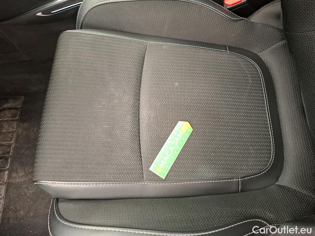  Renault  Megane  IV Berline 5 ptes. Techno 1.5 dCi 115CV BVA7 E6d #22