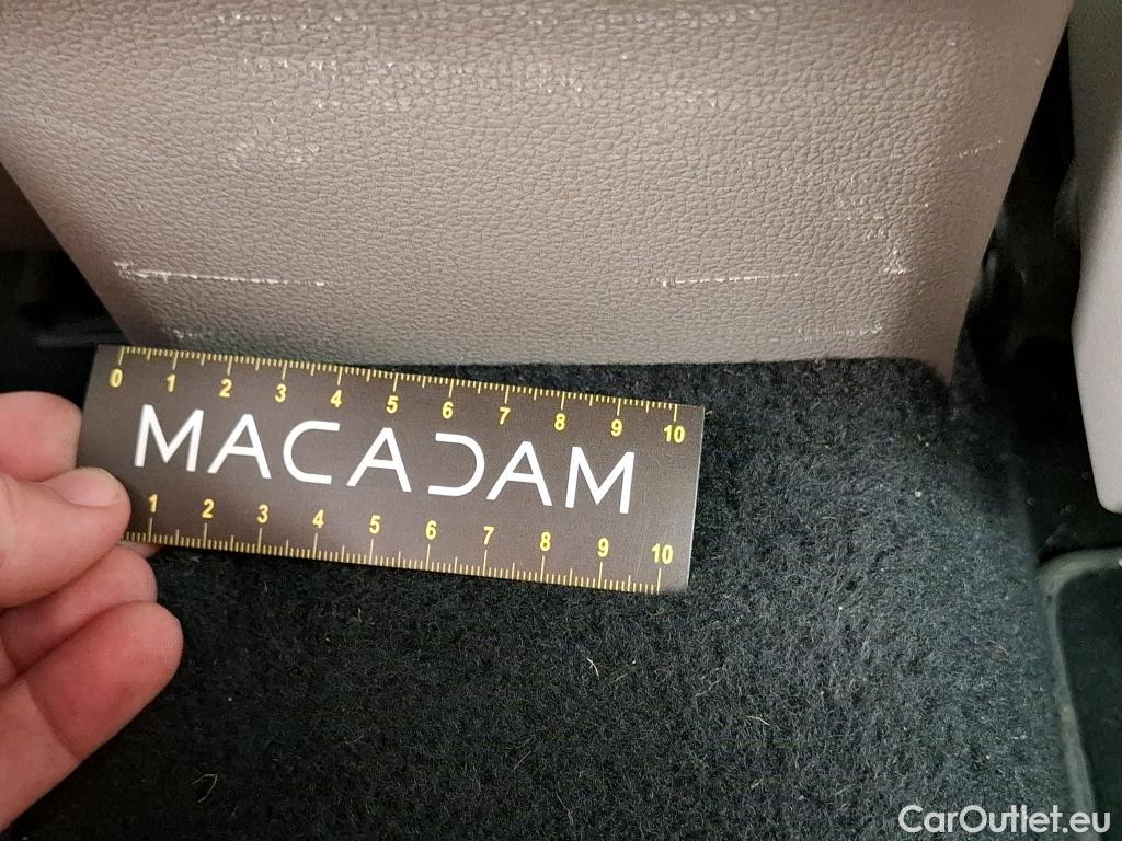  Volkswagen  Golf  VII Berline Confortline Business BMT 1.6 TDI 115CV BVM5 E6dT #45