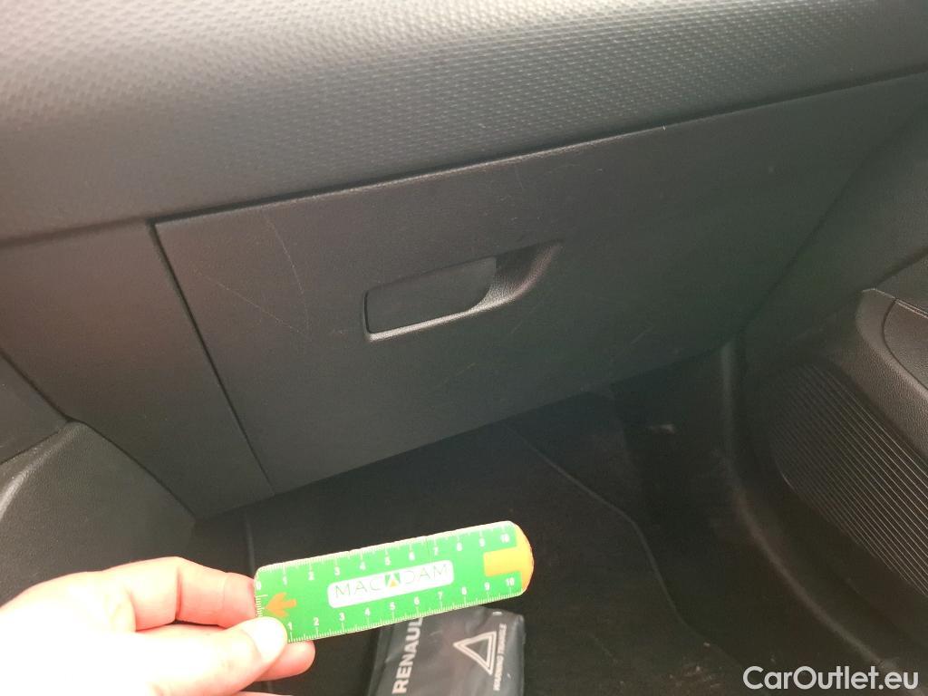  Renault  Clio  V Business 1.0 SCe 70CV BVM5 E6dT #11