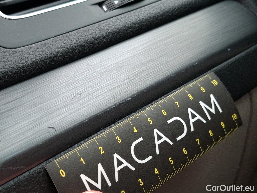  Volkswagen  Golf  VII Berline Confortline Business BMT 1.6 TDI 115CV BVM5 E6dT #38