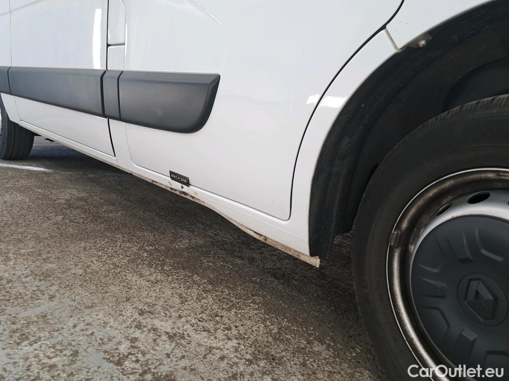  Renault  Master  Fourgon L2H2 3 3 Grand Confort dCi 135CV BVM6 E6dT #6