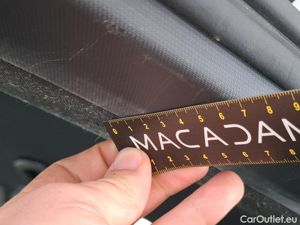  Volkswagen  Golf  VII Berline Confortline Business BMT 1.6 TDI 115CV BVM5 E6dT #59