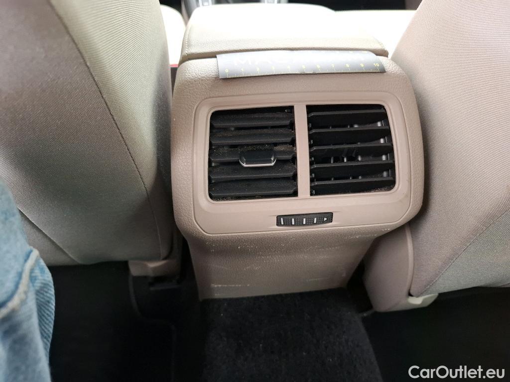  Volkswagen  Golf  VII Berline Confortline Business BMT 1.6 TDI 115CV BVM5 E6dT #66