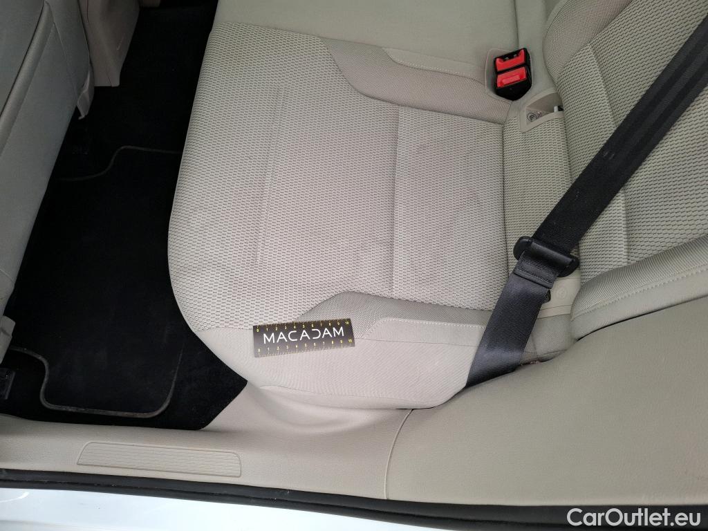  Volkswagen  Golf  VII Berline Confortline Business BMT 1.6 TDI 115CV BVM5 E6dT #70