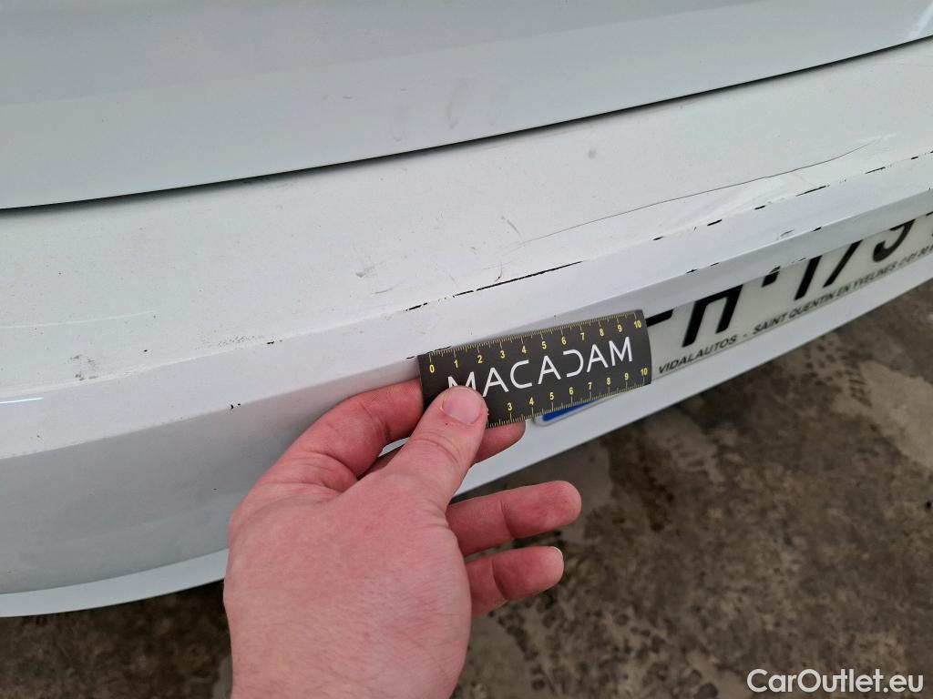  Volkswagen  Golf  VII Berline Confortline Business BMT 1.6 TDI 115CV BVM5 E6dT #6