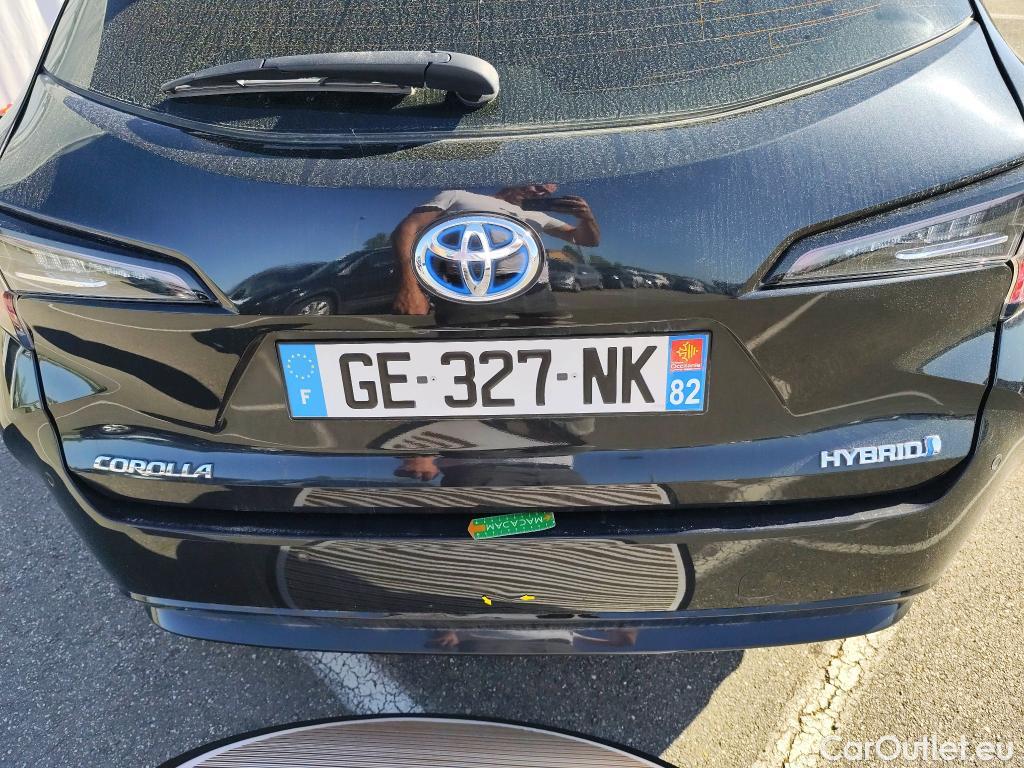  Toyota  Corolla TOYOTA  Touring Sports / 2018 / 5P / Break Hybride 122h Dynamic Business Stage Acad #1