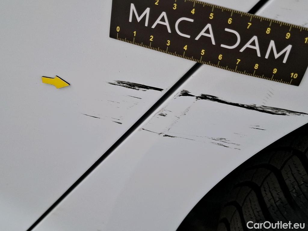  Volkswagen  Golf  VII Berline Confortline Business BMT 1.6 TDI 115CV BVM5 E6dT #74