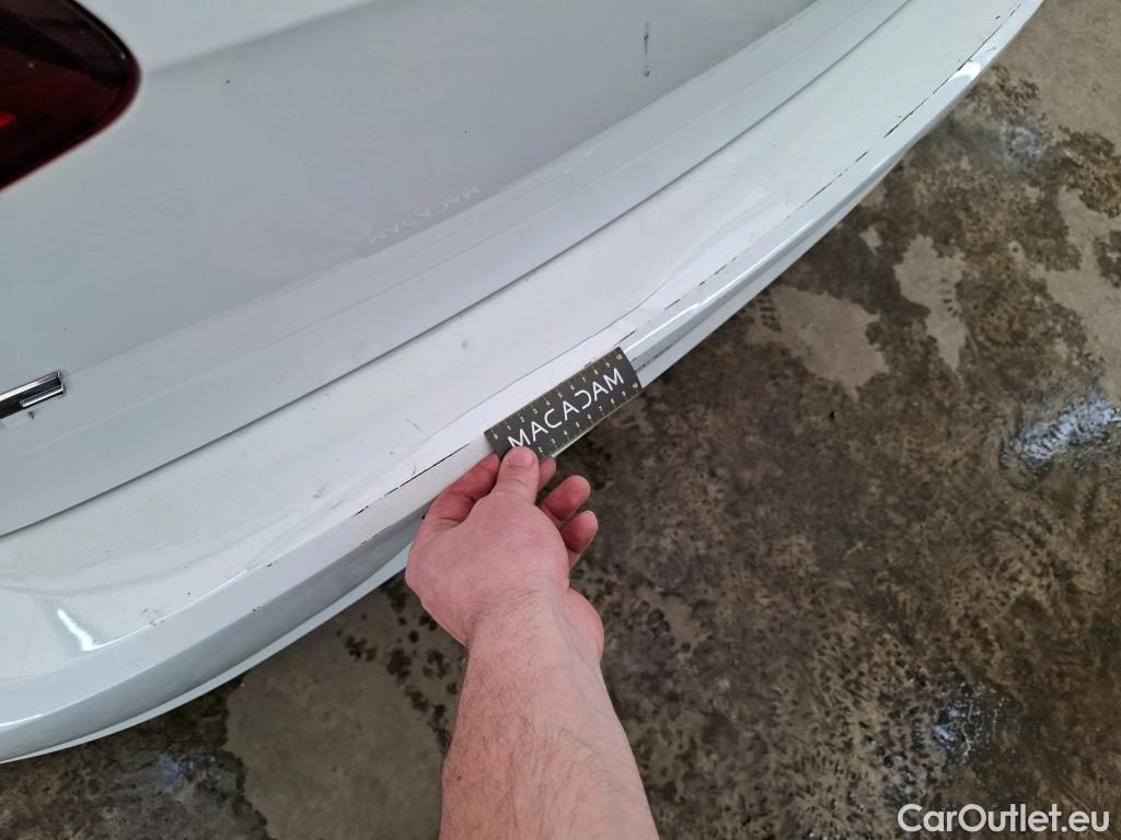  Volkswagen  Golf  VII Berline Confortline Business BMT 1.6 TDI 115CV BVM5 E6dT #7