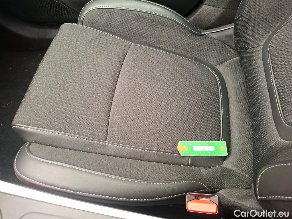  Renault  Megane  IV Berline 5 ptes. Techno 1.5 dCi 115CV BVM6 E6d #17