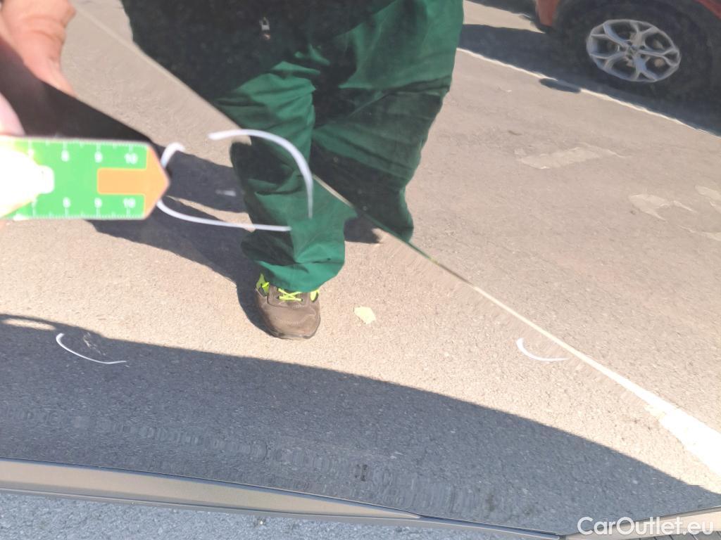  Peugeot  2008 PEUGEOT  / 2019 / 5P / todoterreno Active BlueHDI 81kW (110CV) #40