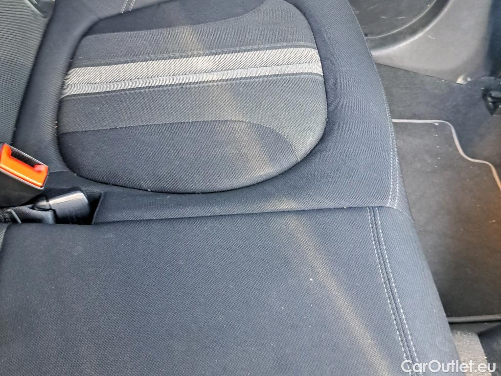  Bmw  X2 BMW   sDrive18i (CX3) #28