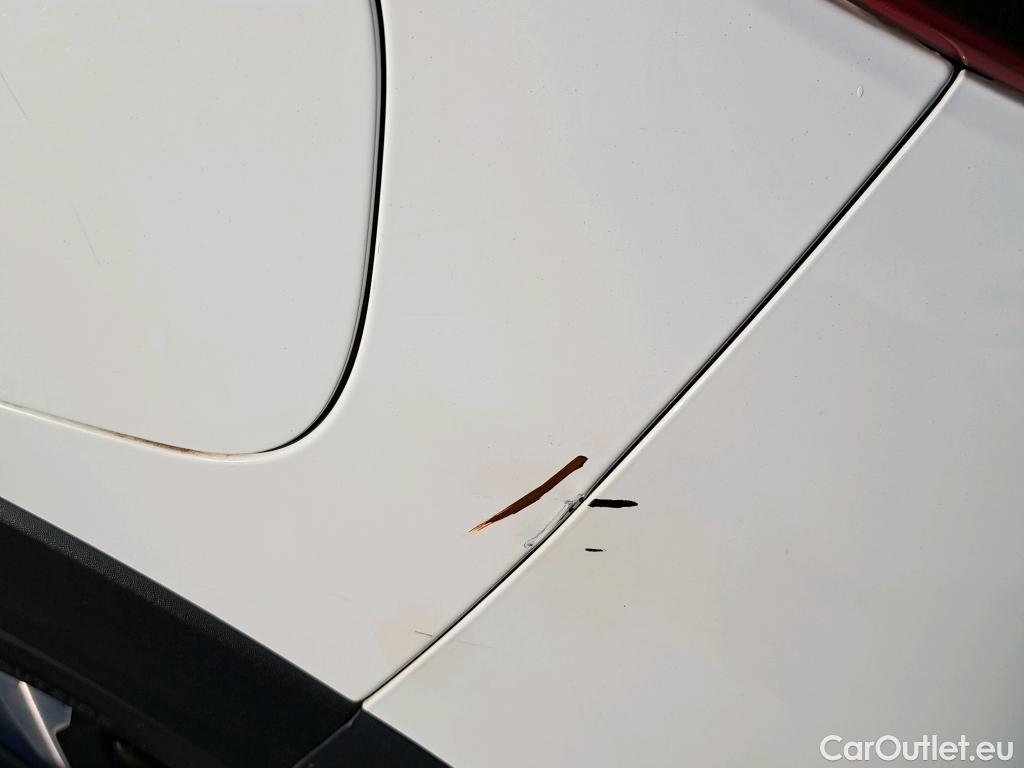  KIA  STONIC KIA  / 2017 / 5P / todoterreno 1.0 T-GDi 88kW (120CV) MHEV iMT Drive #18