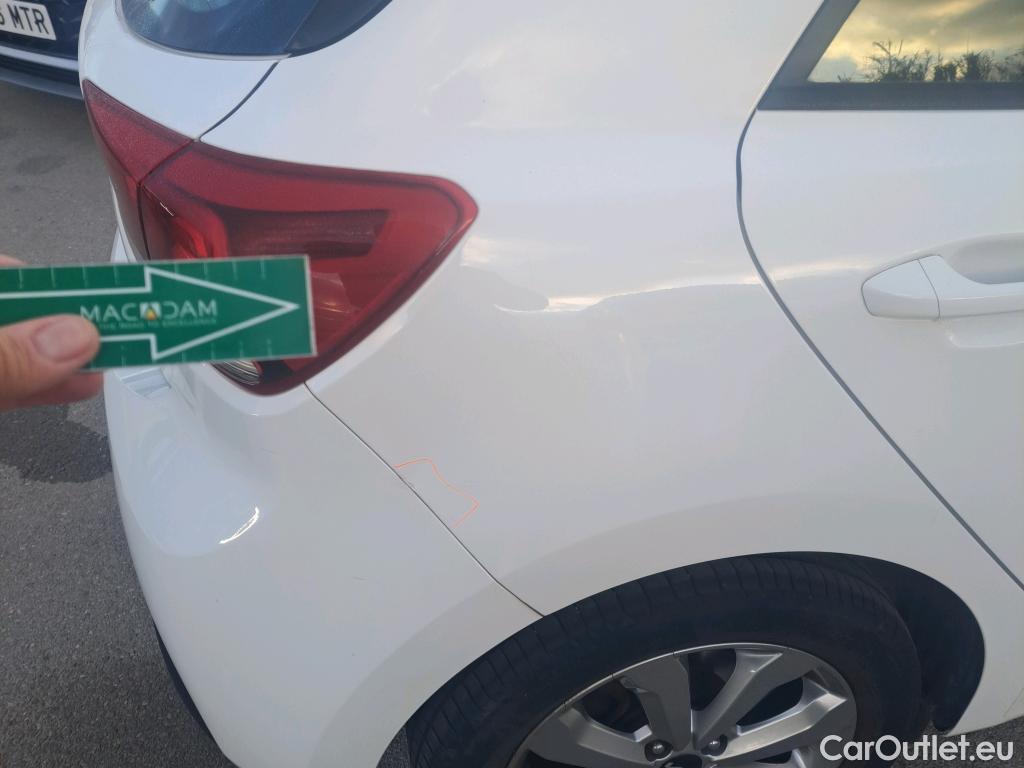  KIA  Rio KIA  / 2020 / 5P / berlina con portón 1.0 T-GDi 74kW (100CV) MHEV iMT Drive #6