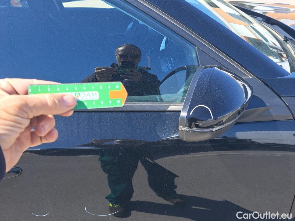  Peugeot  2008 PEUGEOT  / 2019 / 5P / todoterreno Active BlueHDI 81kW (110CV) #31