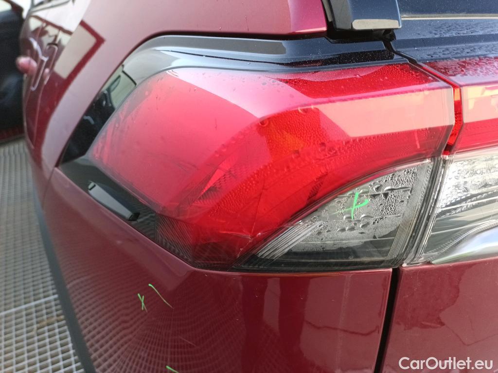  Toyota  RAV4 TOYOTA  / 2018 / 5P / todoterreno 2.5l 220H Advance #1