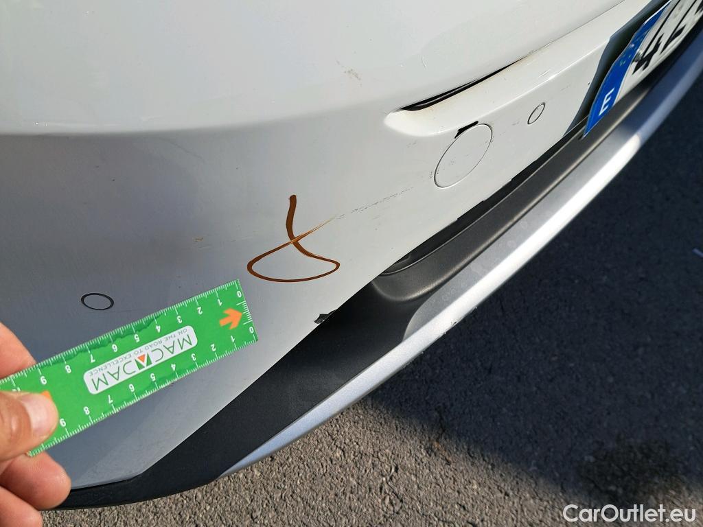  KIA  STONIC KIA  / 2017 / 5P / todoterreno 1.0 T-GDi 88kW (120CV) MHEV iMT Drive #14