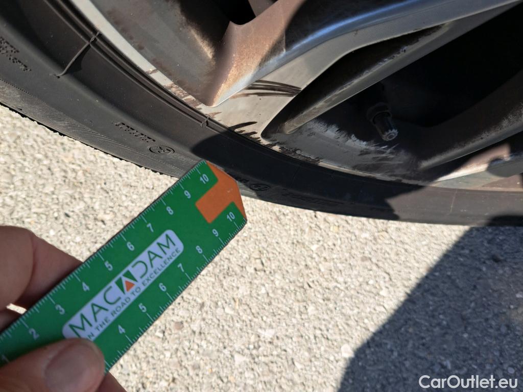  Bmw  X2 BMW   sDrive18i (CX3) #32