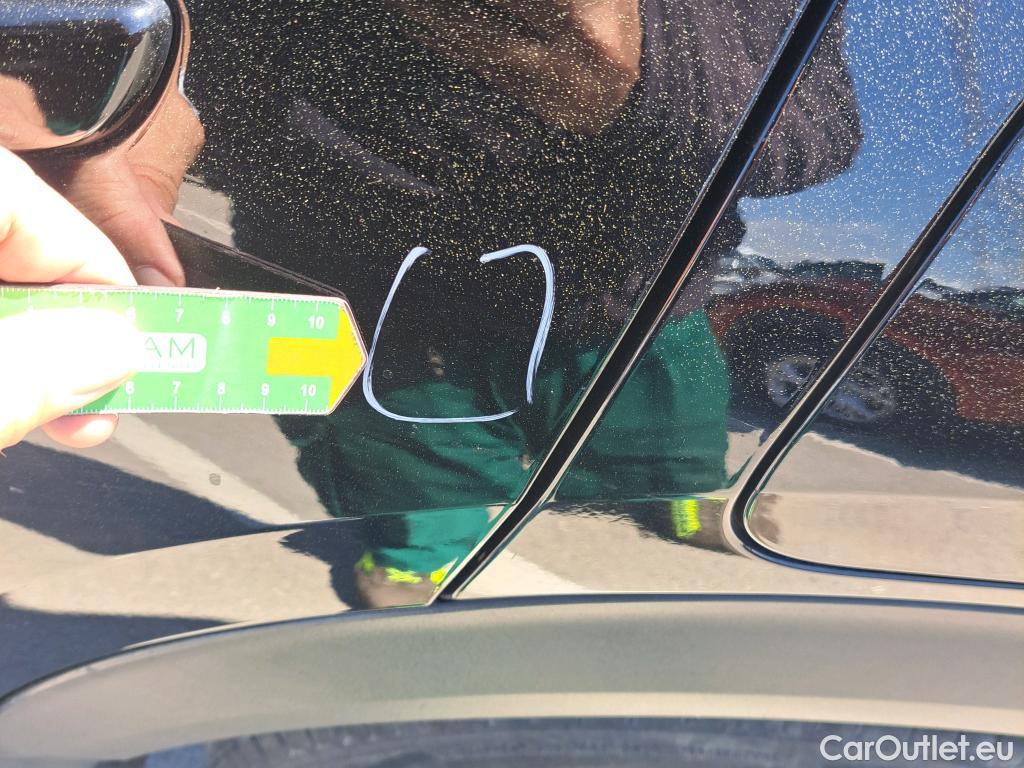  Peugeot  2008 PEUGEOT  / 2019 / 5P / todoterreno Active BlueHDI 81kW (110CV) #39