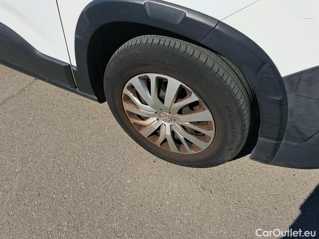  Peugeot  RIFTER PEUGEOT  / 2018 / 5P / monovolumen compacto Active Standard BlueHDi 73kW #40