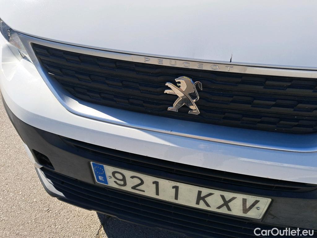  Peugeot  RIFTER PEUGEOT  / 2018 / 5P / monovolumen compacto Active Standard BlueHDi 73kW #56