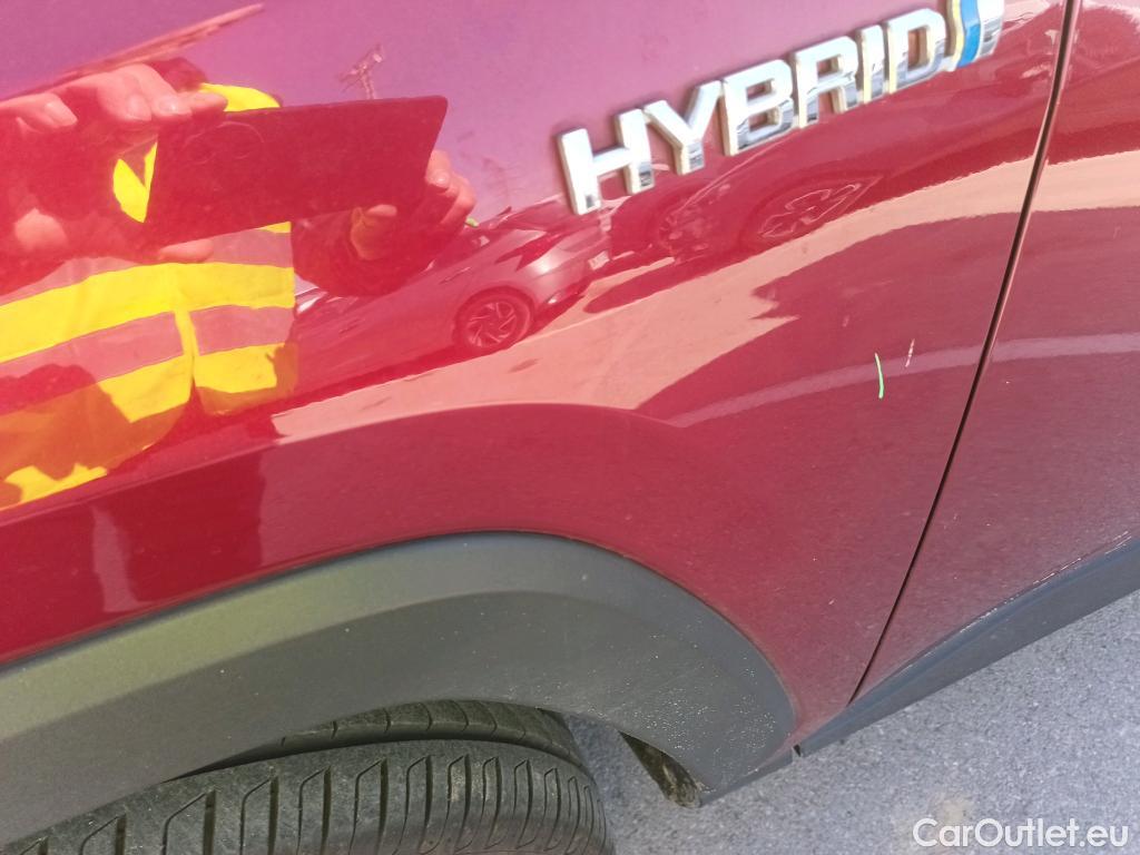  Toyota  RAV4 TOYOTA  / 2018 / 5P / todoterreno 2.5l 220H Advance #20