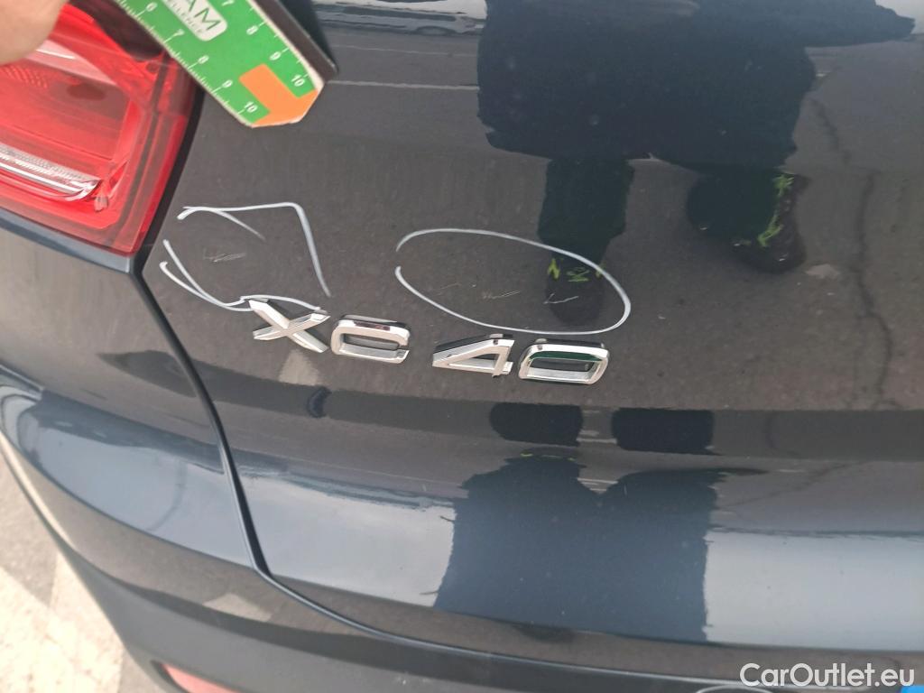  Volvo  XC 40 VOLVO XC40 todoterreno 1.5 T5 Twin Recharge Inscription Ex Auto 260 CV 10 kWh #3