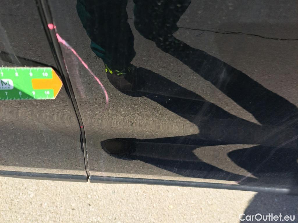  Bmw  X2 BMW   sDrive18i (CX3) #17