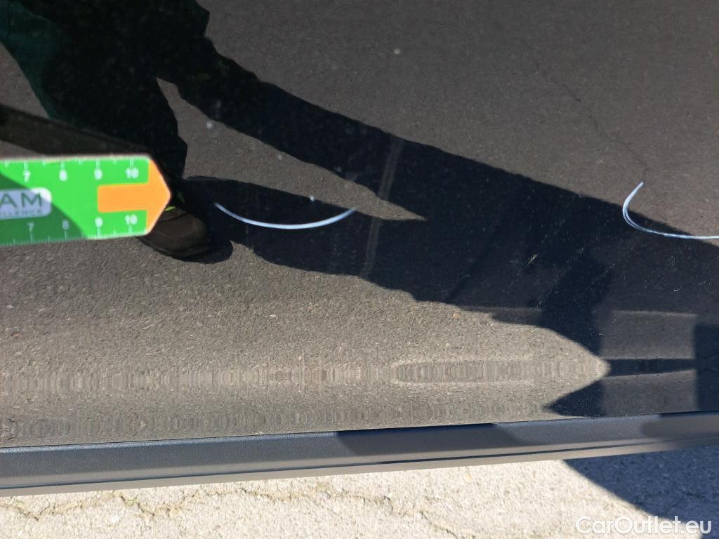  Peugeot  2008 PEUGEOT  / 2019 / 5P / todoterreno Active BlueHDI 81kW (110CV) #25