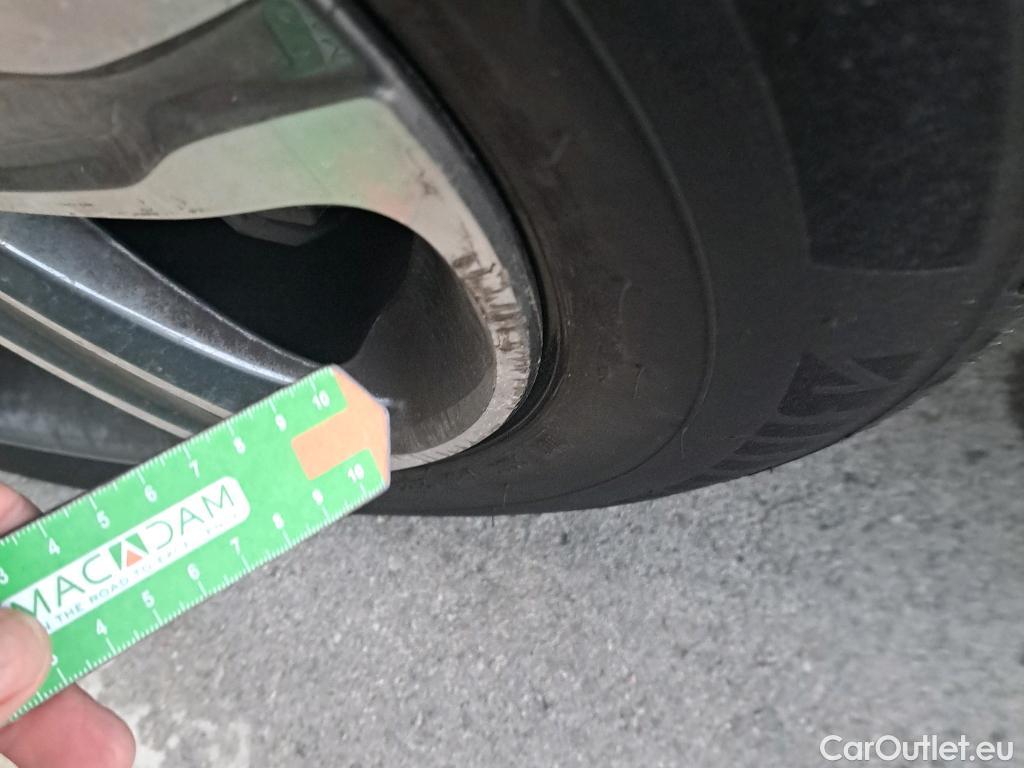  Mercedes  G-Klasee MERCEDES-BENZ Clase GLC / 2019 / 5P / todoterreno GLC 200 d 4MATIC #6