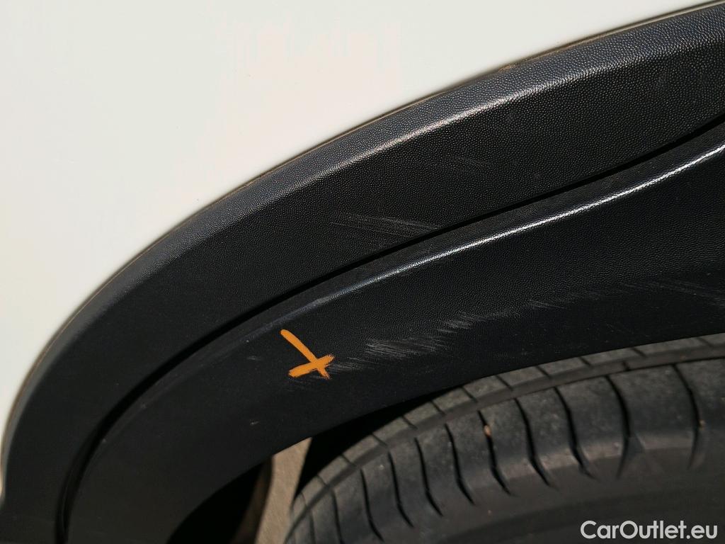  KIA  STONIC KIA  / 2017 / 5P / todoterreno 1.0 T-GDi 88kW (120CV) MHEV iMT Drive #38