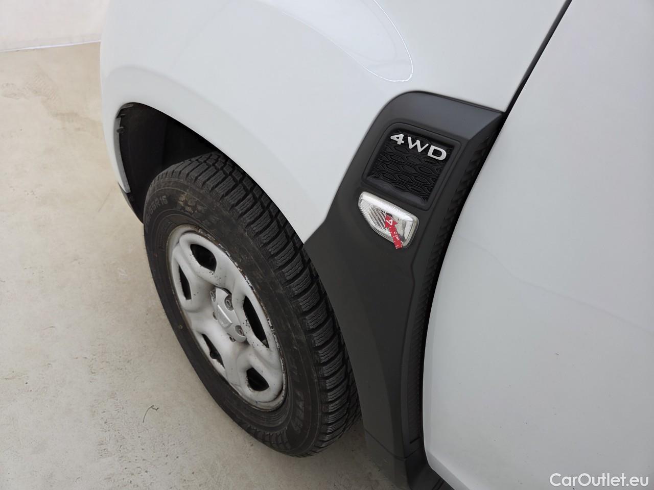  Dacia  Duster 1.5 Blue dCi 115CP Comfort 4WD #5