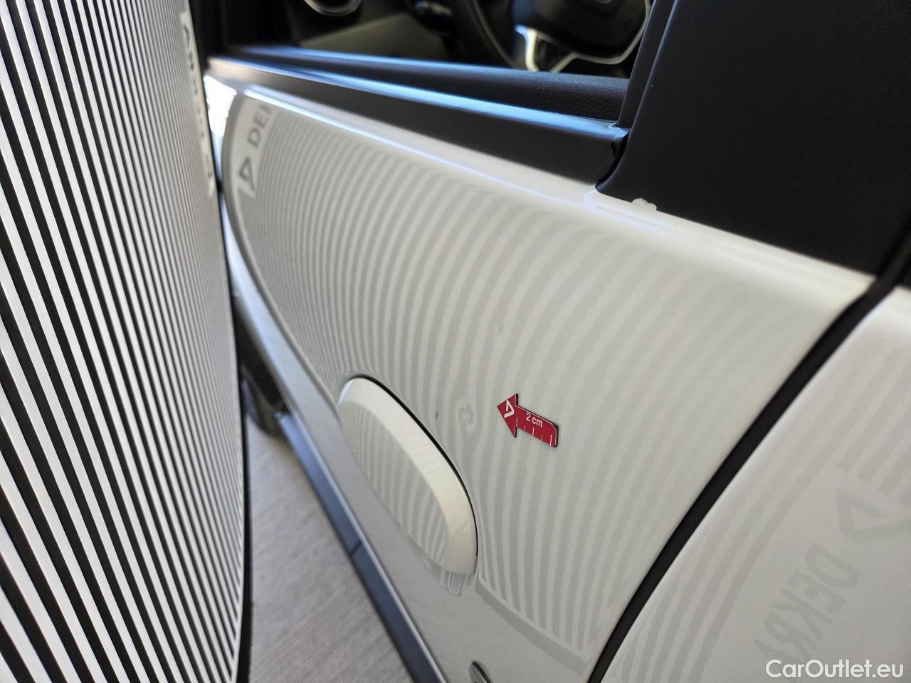  Dacia  Duster 1.5 Blue dCi 115CP Comfort 4WD #2