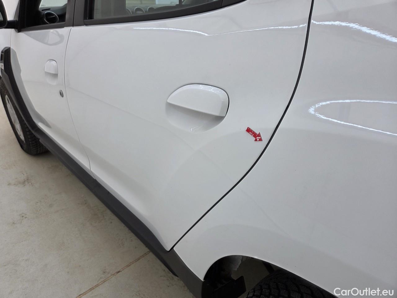  Dacia  Duster 1.5 Blue dCi 115CP Comfort 4WD #43