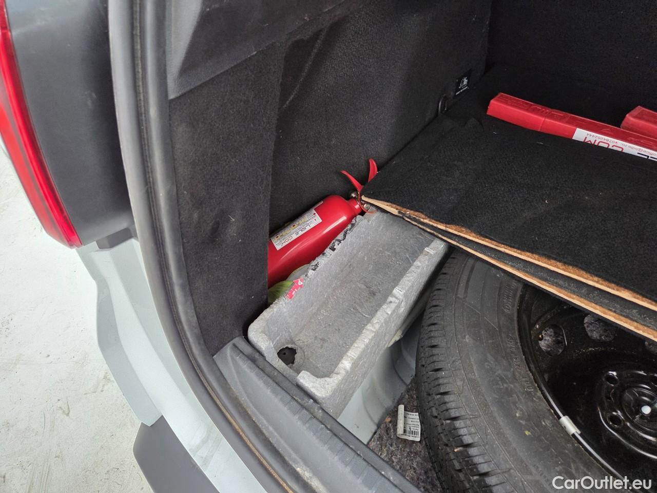  Dacia  Duster 1.5 Blue dCi 115CP Comfort 4WD #65