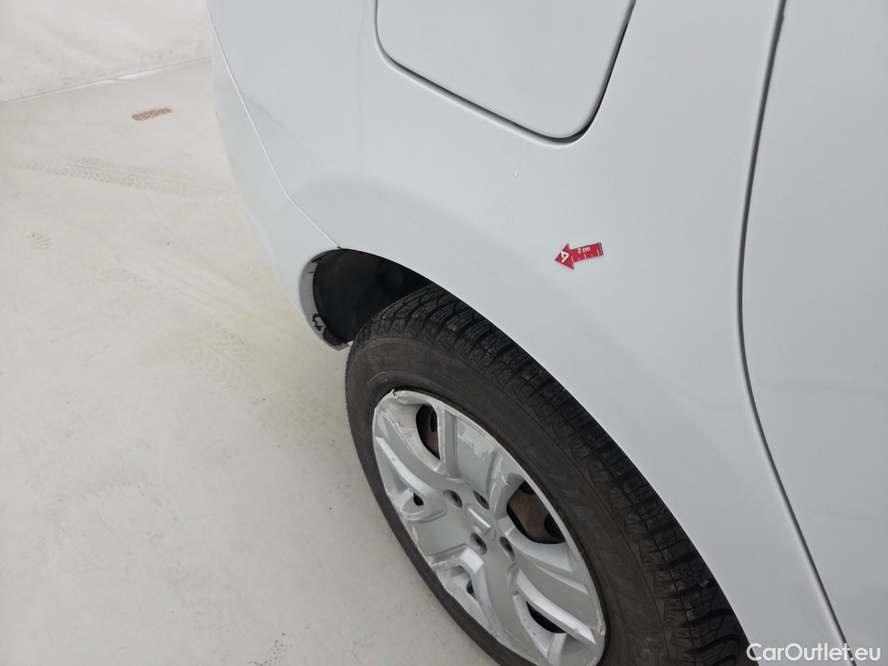  Dacia  Logan 1.5 Blue dCi 95CP Laureate #42