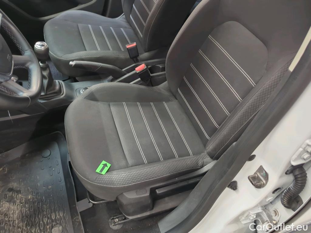  Dacia  Duster 1.5 Blue dCi 115CP Comfort 4WD #13