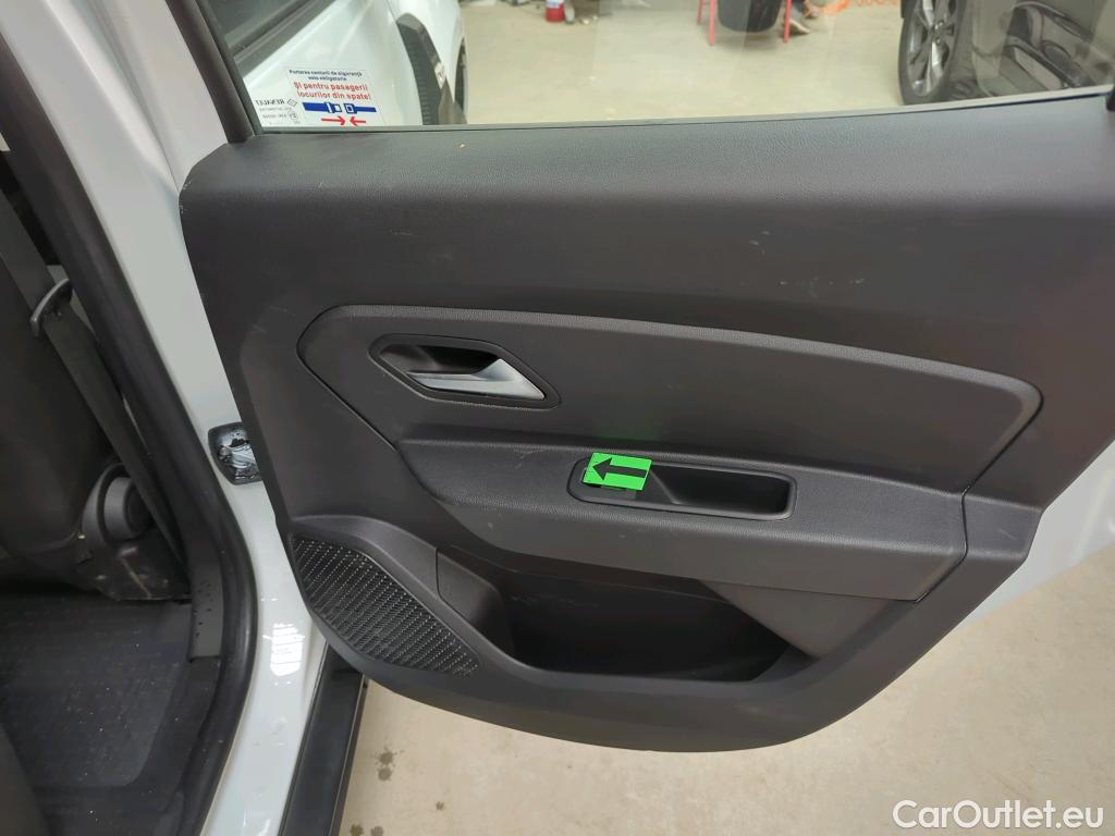  Dacia  Duster 1.5 Blue dCi 115CP Comfort 4WD #21