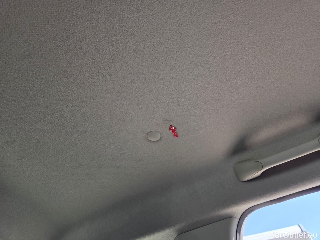  Dacia  Duster 1.5 Blue dCi 115CP Comfort 4WD #48