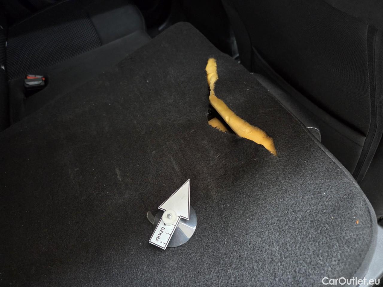  Dacia  Duster 1.5 Blue dCi 115CP Comfort 4WD #110