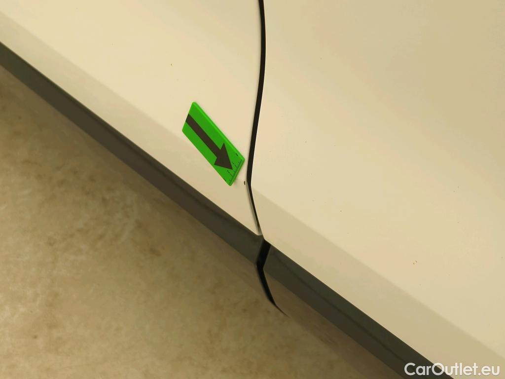  Audi  Q3  Advanced 35 TFSI mild-Hybrid #28