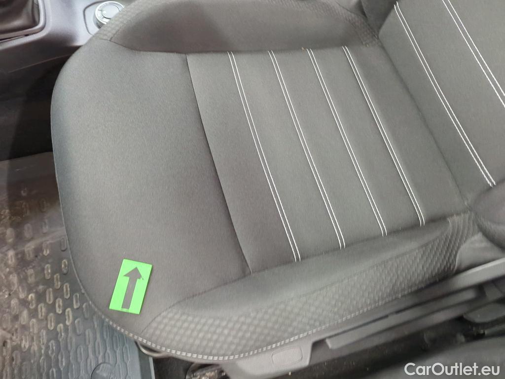  Dacia  Duster 1.5 Blue dCi 115CP Comfort 4WD #4